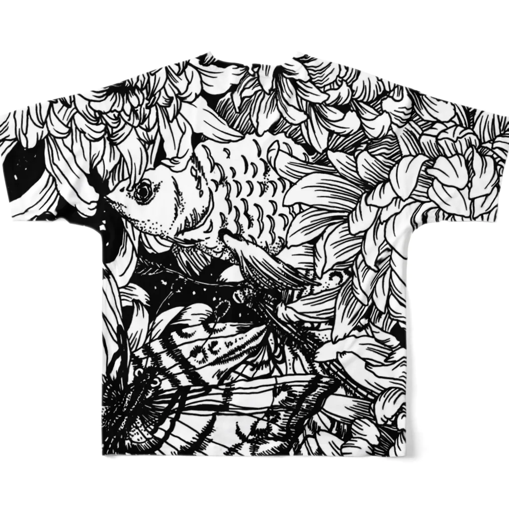 AYA_japanartistの菊と金魚と蝶々 フルグラフィックTシャツの背面