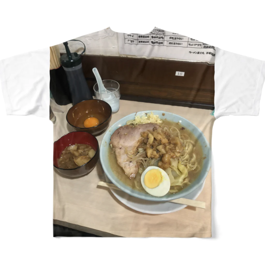 実食ラーメンのTシャツ屋さんの平塚にあるラーメン屋さんのTシャツ フルグラフィックTシャツの背面