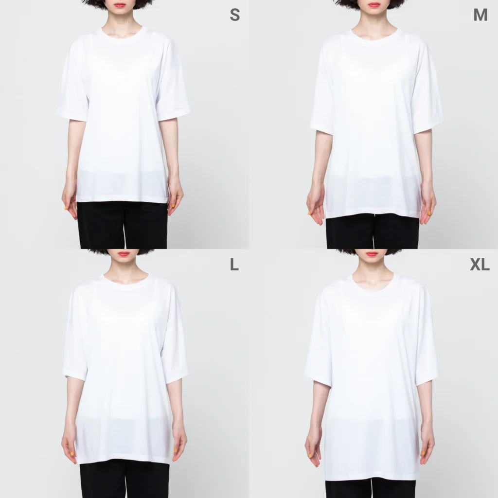 Cubのおえかきグッズ。のマゼランペンギン　総柄 All-Over Print T-Shirt :model wear (woman)