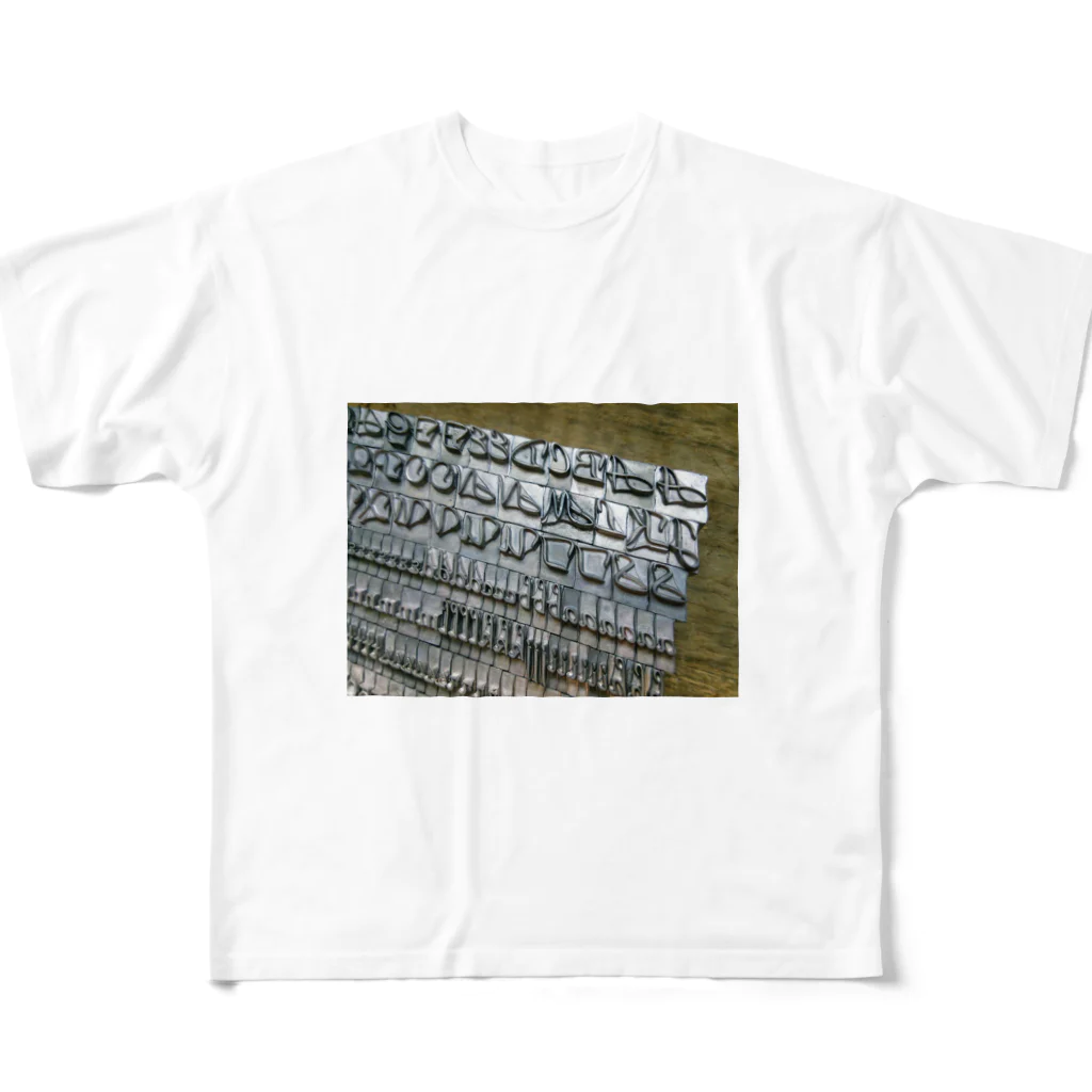 mitsutaka tetsukaのPark Avenue All-Over Print T-Shirt