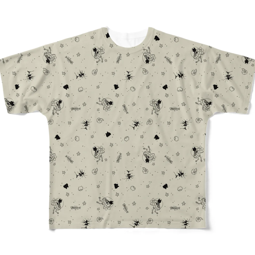 白屋のKuro&Charlie All-Over Print T-Shirt