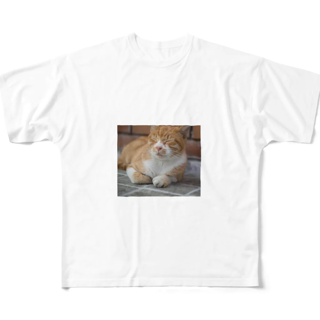 フリー素材おきなわグッズショップのウトウトしてる猫 All-Over Print T-Shirt