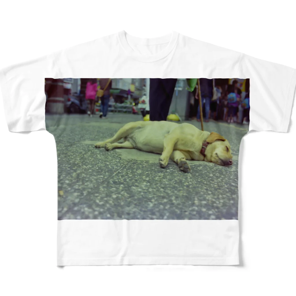 Robin_Hiroshimaの台中の眉毛犬さん フルグラフィックTシャツ