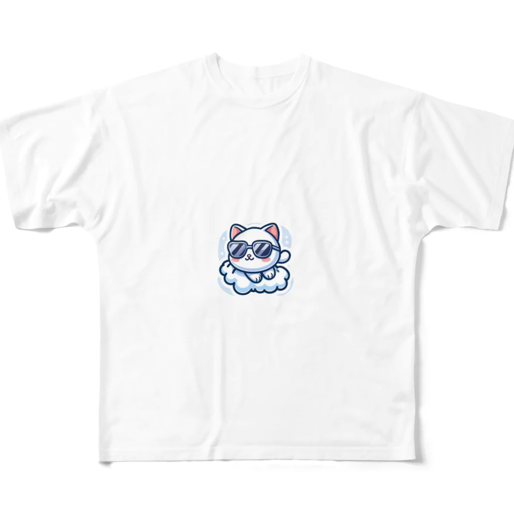 アニマルぐらさん本舗のふわふわの雲の上に座るねこちゃん All-Over Print T-Shirt