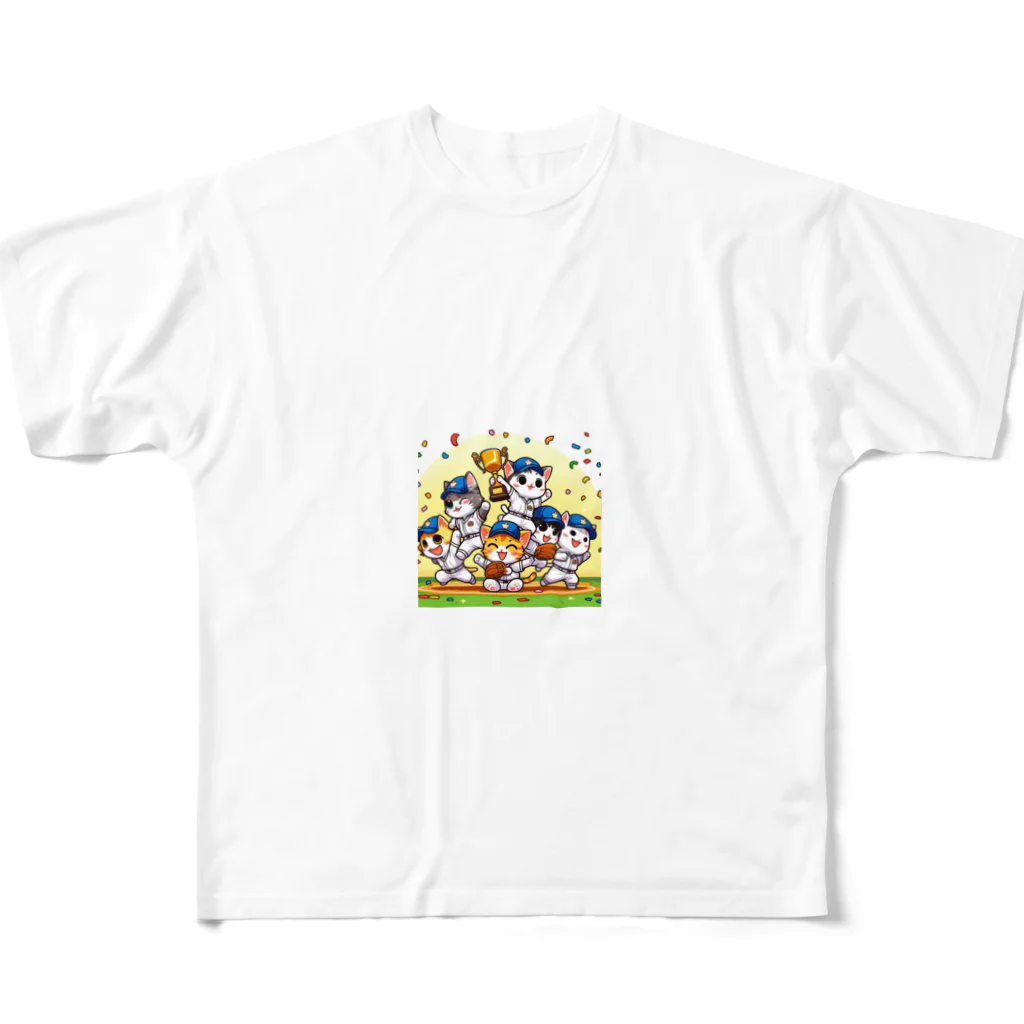 子猫カーニバルのニャンコチームの勝利 All-Over Print T-Shirt