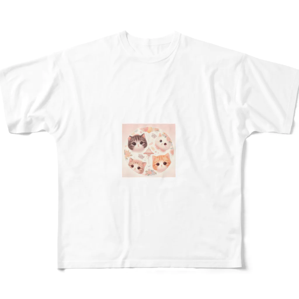 blueショップのかわいい子猫たちに見つめられて All-Over Print T-Shirt