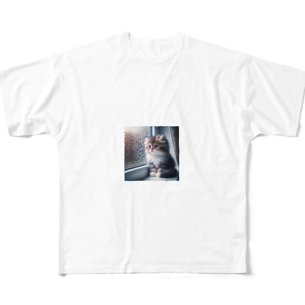 39キリリンの外を見ている子猫 All-Over Print T-Shirt