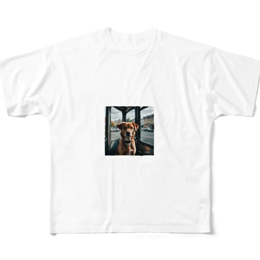 kokin0のバスの中で座る犬 dog sitting on the bus フルグラフィックTシャツ