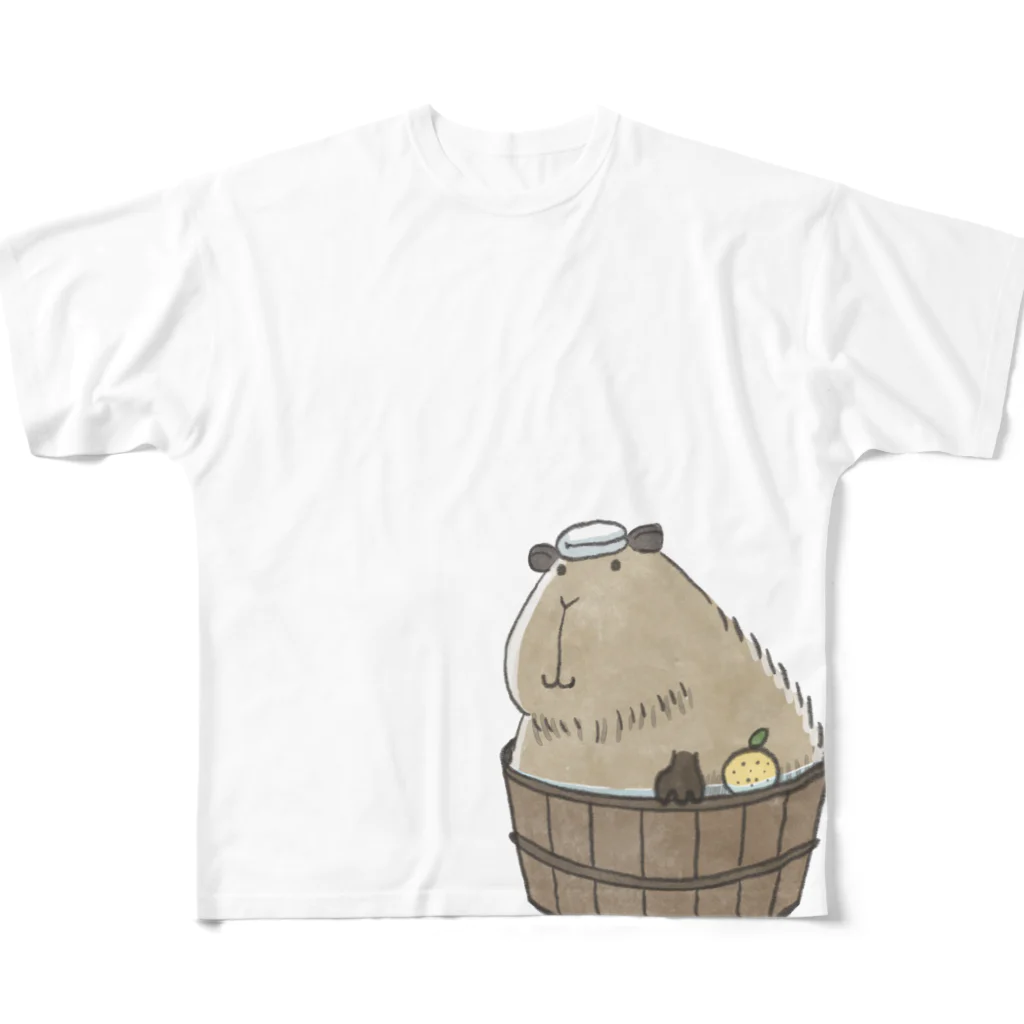 Three.Pieces.Pictures.Itemのカピバラ柚湯 フルグラフィックTシャツ