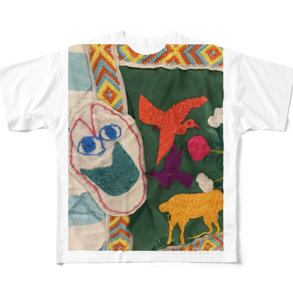 suJikoより愛を込めてのカンガルーとモン族 フルグラフィックTシャツ