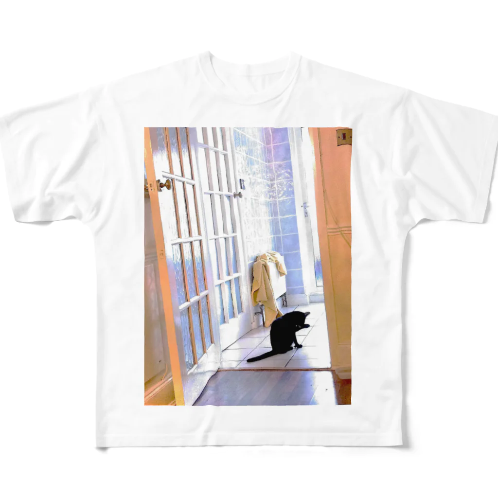 Gono22の黒猫とKitchen All-Over Print T-Shirt