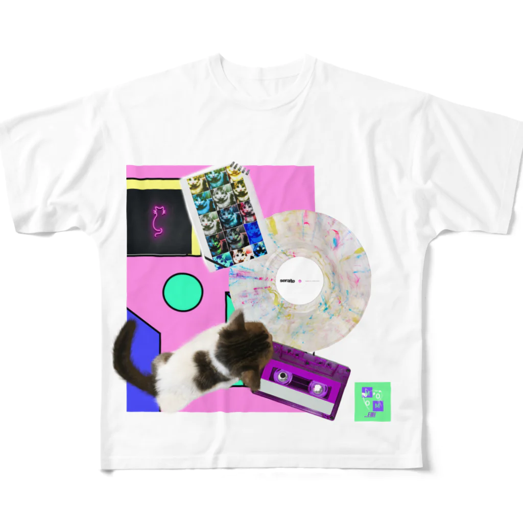 momo_emiのmomo_emi MOMOの背中にはハートが、レコード・カセットテープ♪ フルグラフィックTシャツ