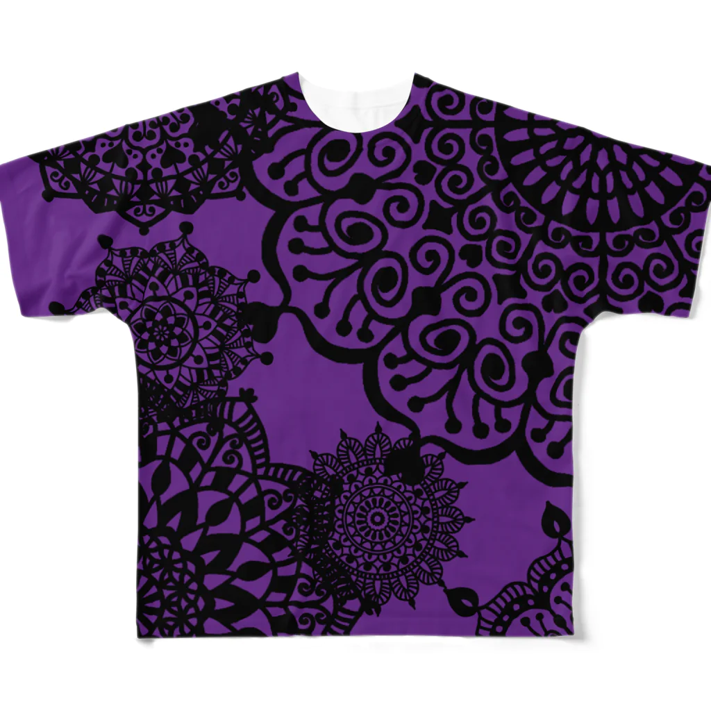 sandy-mのヴィンテージ レース柄 パープル All-Over Print T-Shirt