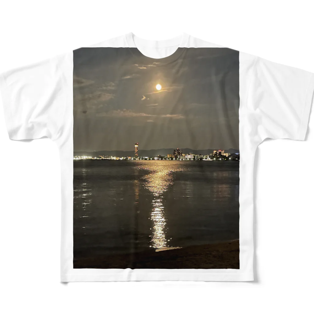 Crowdの琵琶湖の満月 フルグラフィックTシャツ
