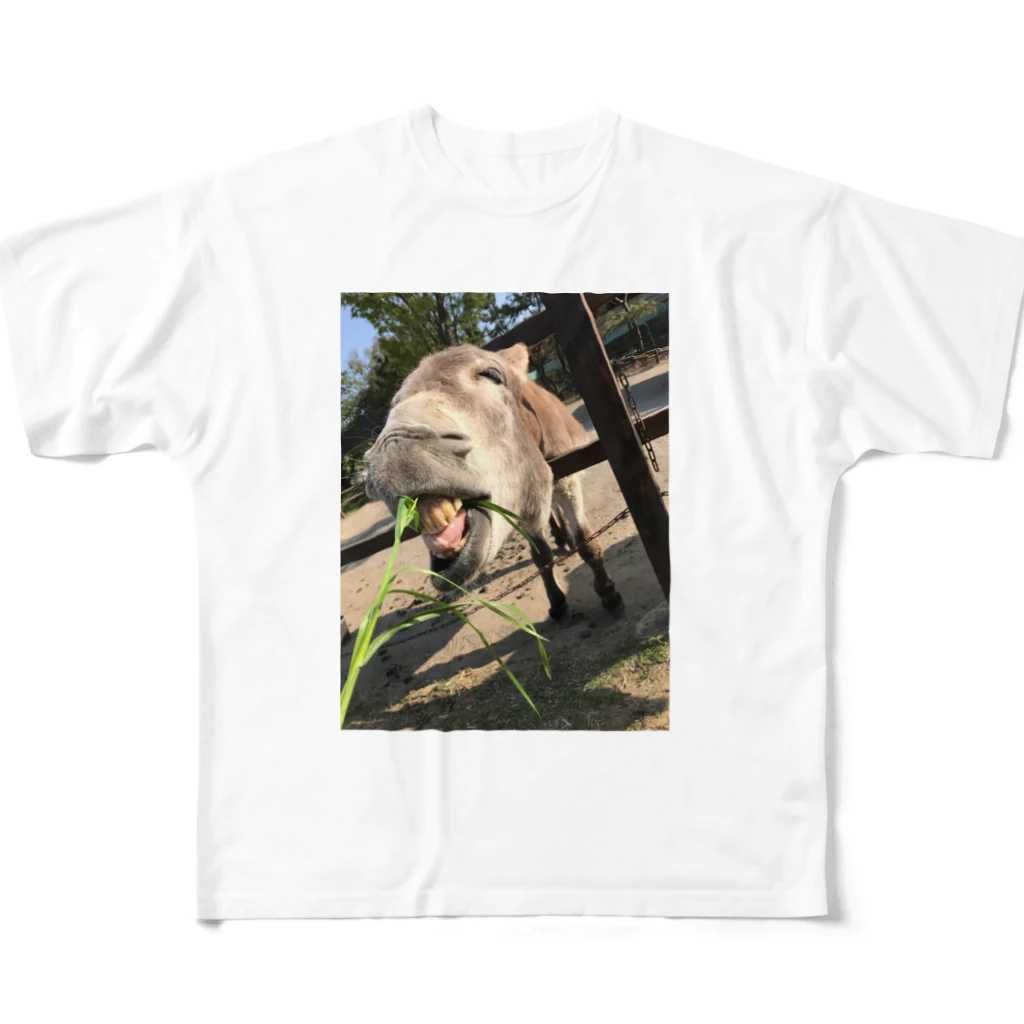 8810hayatoのcute All-Over Print T-Shirt