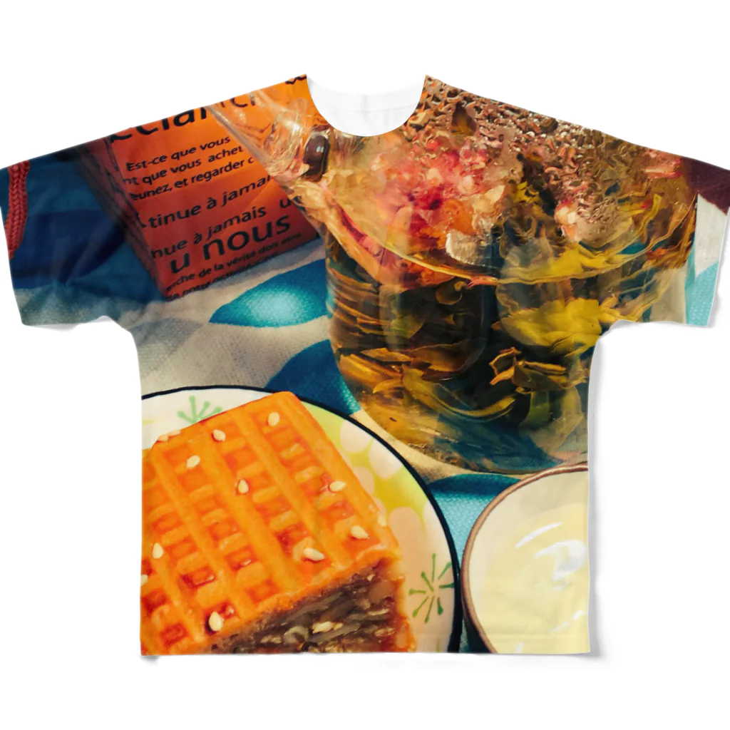 なるちゃんちのアジアン ティータイム All-Over Print T-Shirt