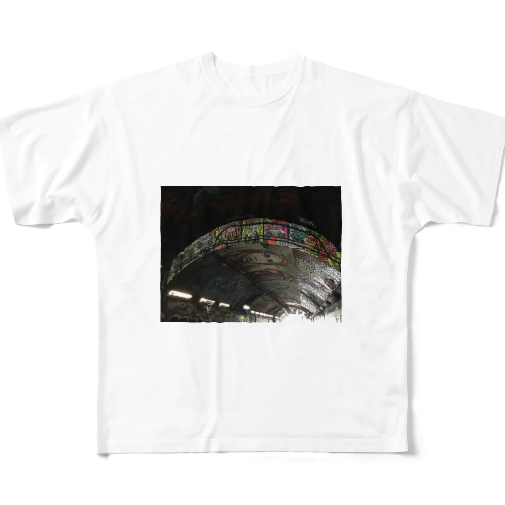 riri12031206のイギリスの風景 All-Over Print T-Shirt