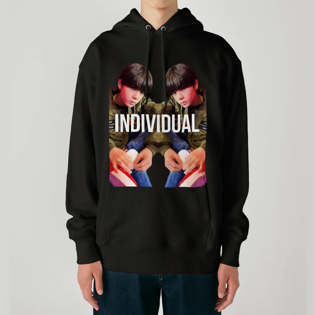 INDIVIDUALのINDIVIDUAL / IORI HOODIE ヘビーウェイトパーカー