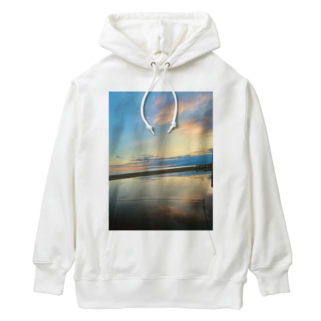 ARTPARTNERのある海の風景 Heavyweight Hoodie