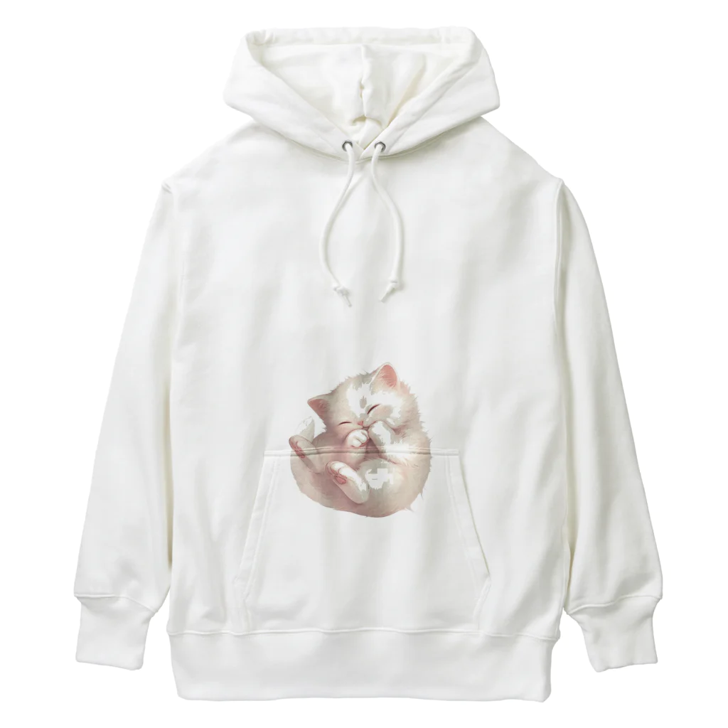 RKENの夢の中で冒険中のかわいらしい猫ちゃん。 Heavyweight Hoodie