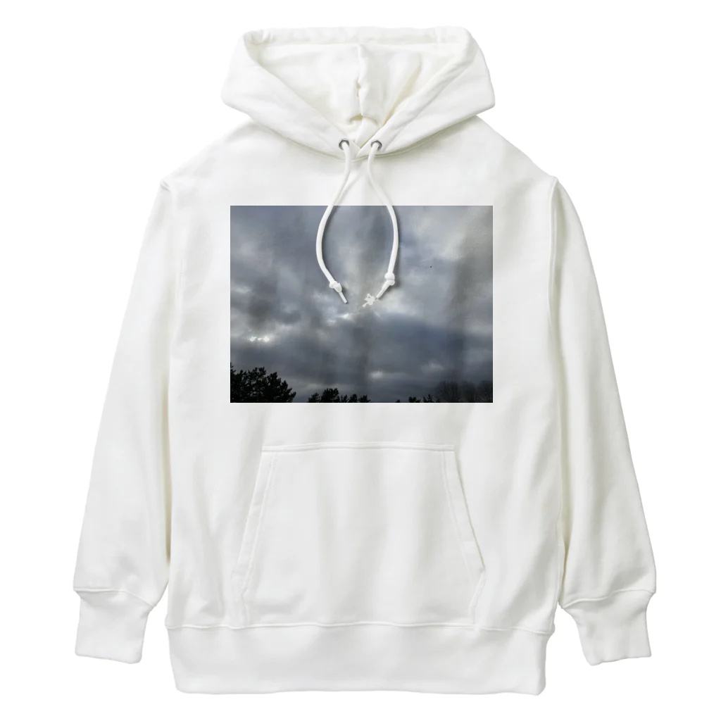 そらの4月22日　吹き荒れる風と雲 Heavyweight Hoodie