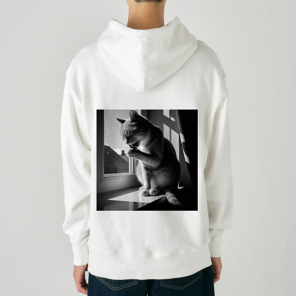 猫は癒やしの毛づくろい猫 Heavyweight Hoodie