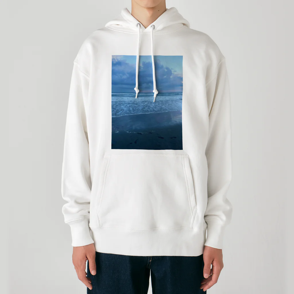 豊風本舗の夏の九十九里浜の浜辺　３ Heavyweight Hoodie