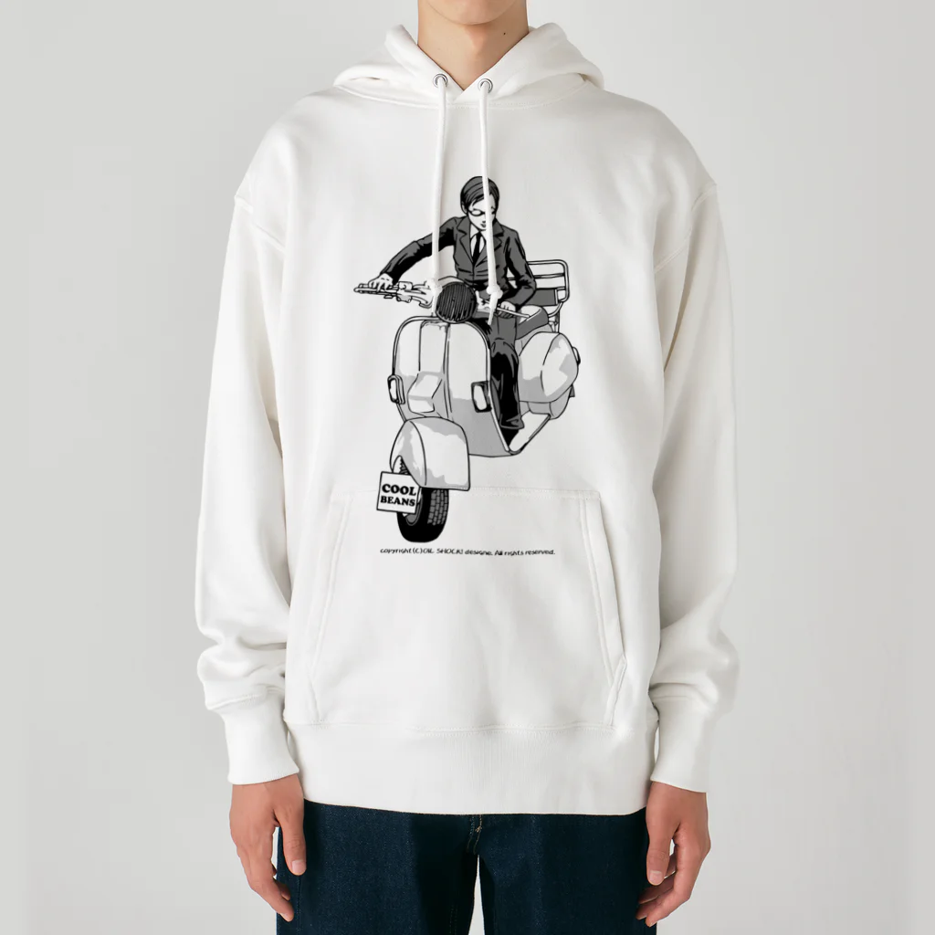 ファンシーTシャツ屋のクラシックスクーターに乗る男性 Heavyweight Hoodie