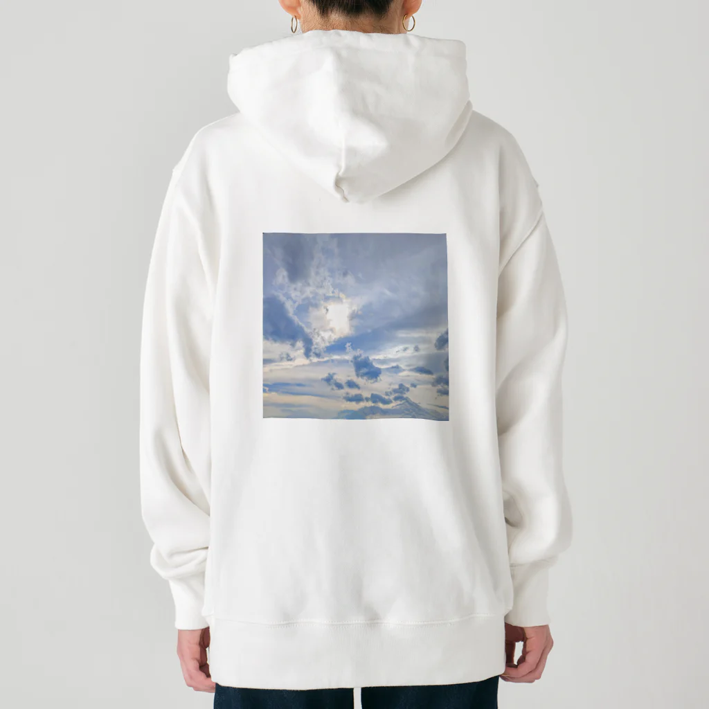 sasatasoの16時08分の空 Heavyweight Hoodie