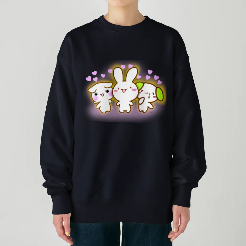 グッズショップKAZUのよってきたよハートけあうさトリオ Heavyweight Crew Neck Sweatshirt