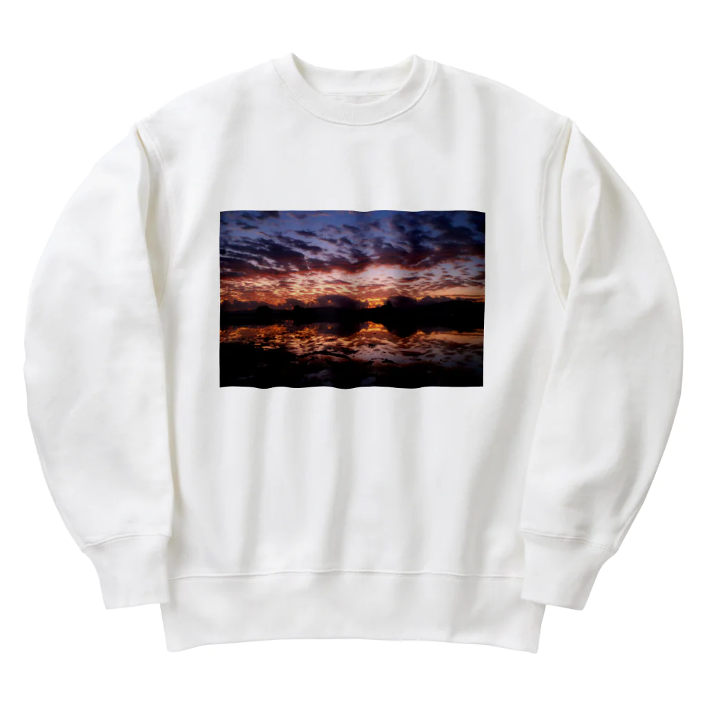 空が好きの冬の朝空 Heavyweight Crew Neck Sweatshirt