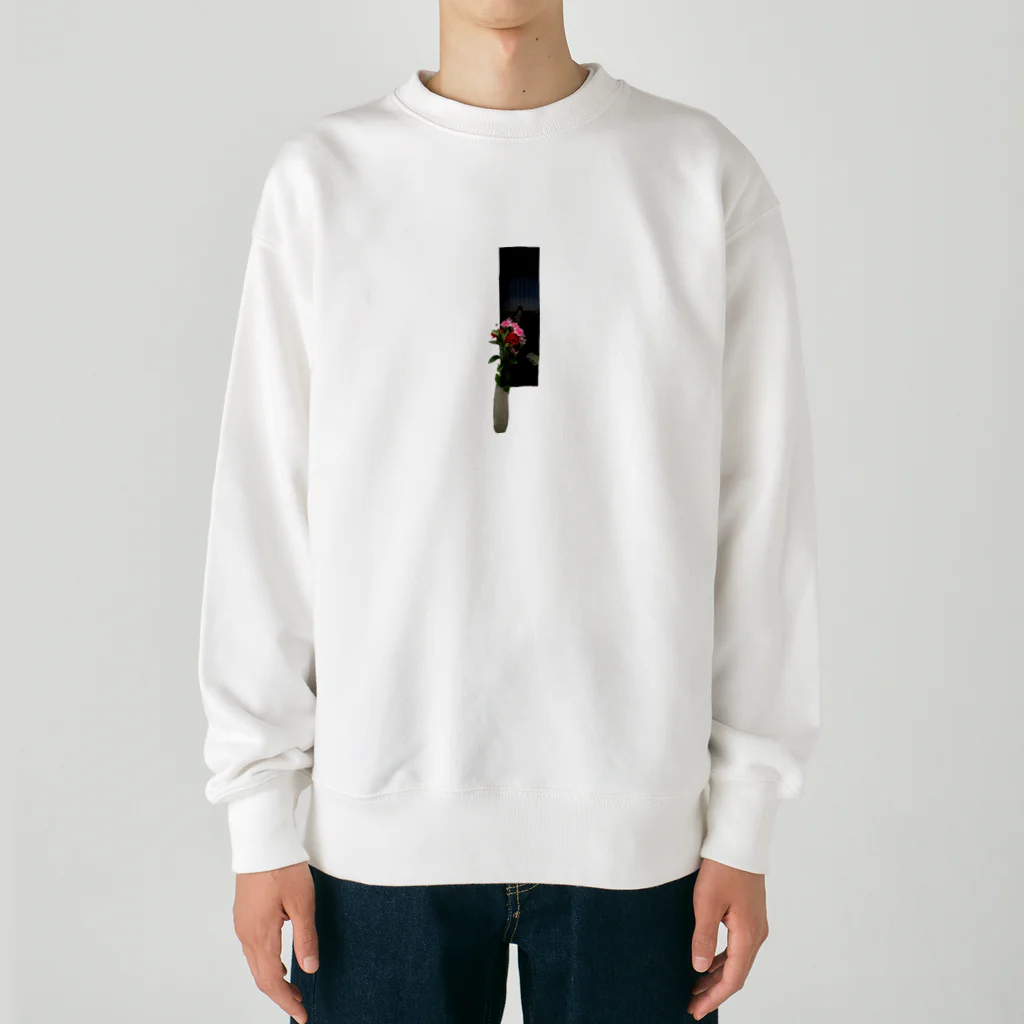 イノカ・ワイガワの薔薇と麗しのモモ Heavyweight Crew Neck Sweatshirt