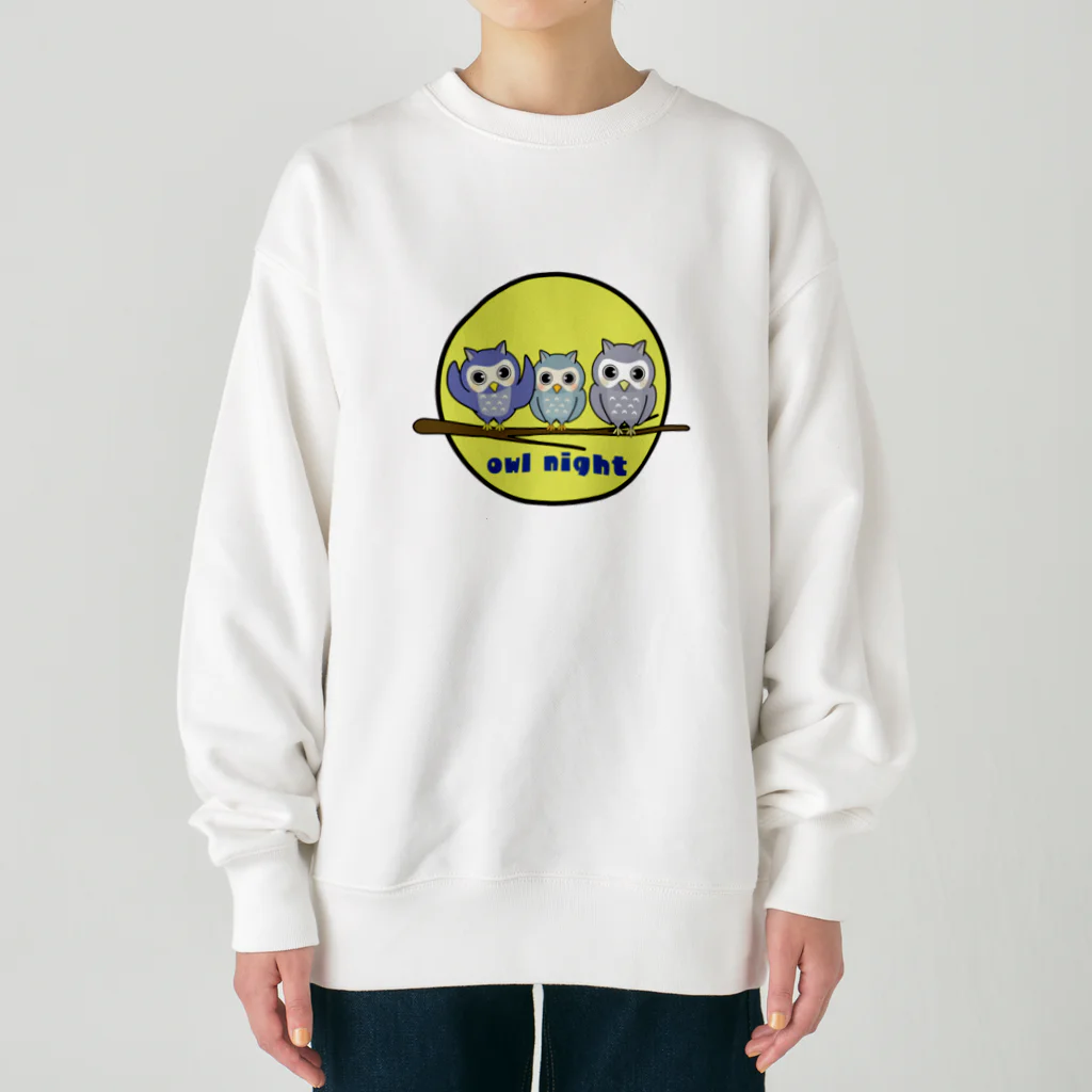 chicodeza by suzuriのフクロウトリオ Heavyweight Crew Neck Sweatshirt