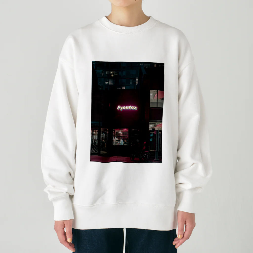 わたるちゃんのPyontez Heavyweight Crew Neck Sweatshirt