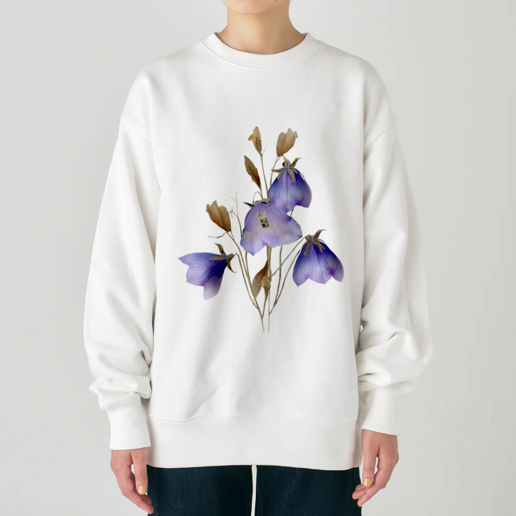 Atelier Petrichor Forestのキキョウ Chinese bellflower ヘビーウェイトスウェット