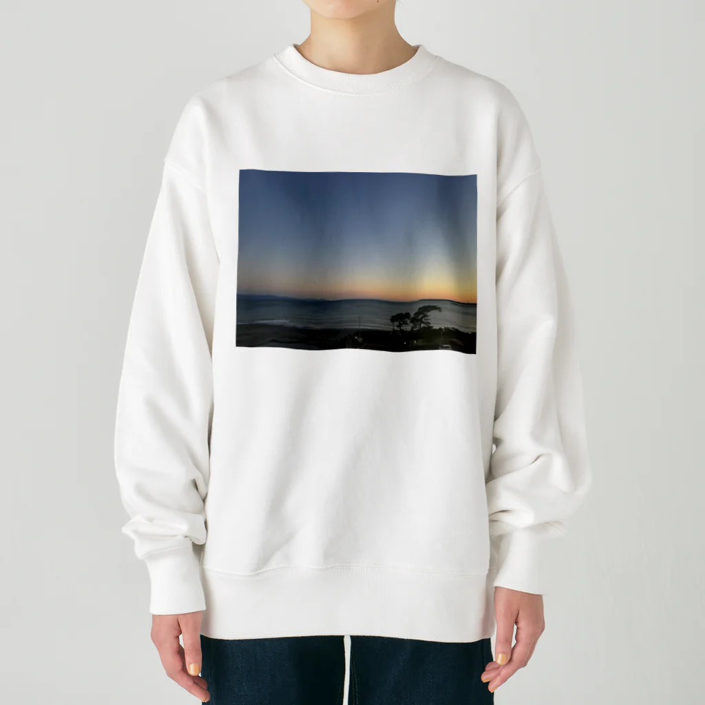 syo tam Enaのただの夕方の海 Heavyweight Crew Neck Sweatshirt