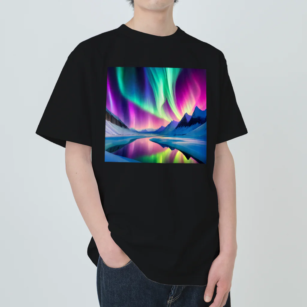 のんびりアート工房の北極のオーロラ Heavyweight T-Shirt
