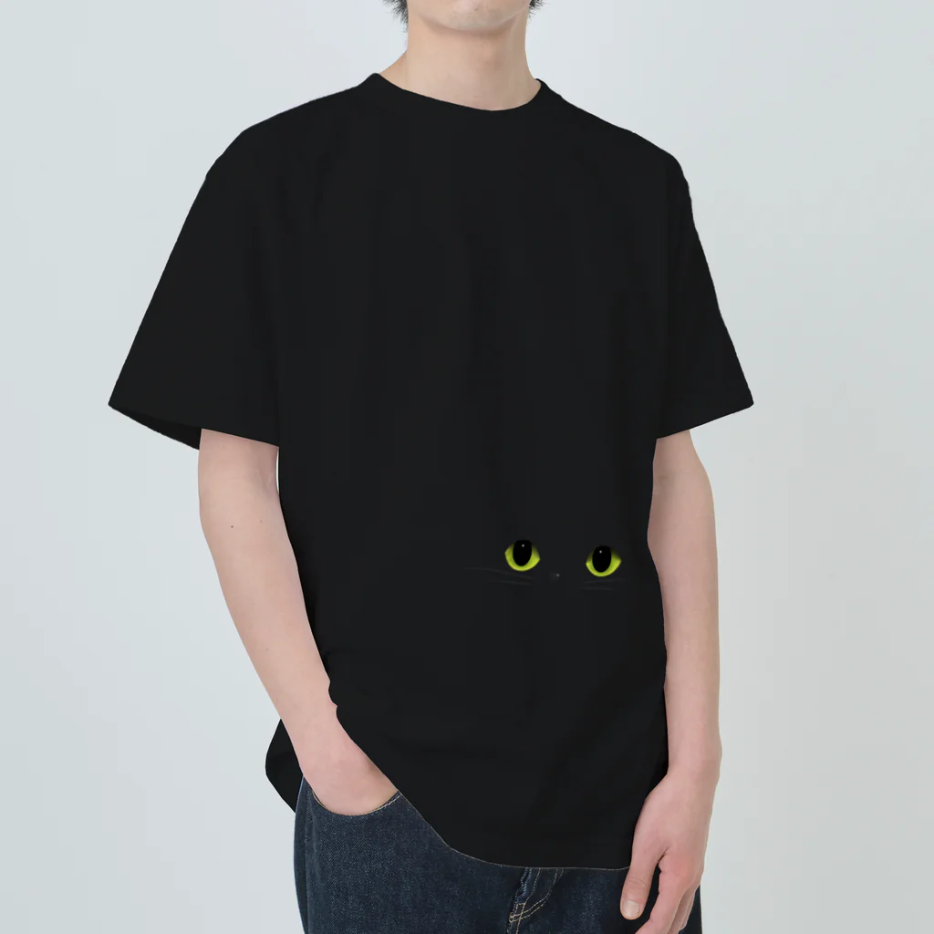kiramekito_nekoのこちらを覗く黒猫 ヘビーウェイトTシャツ