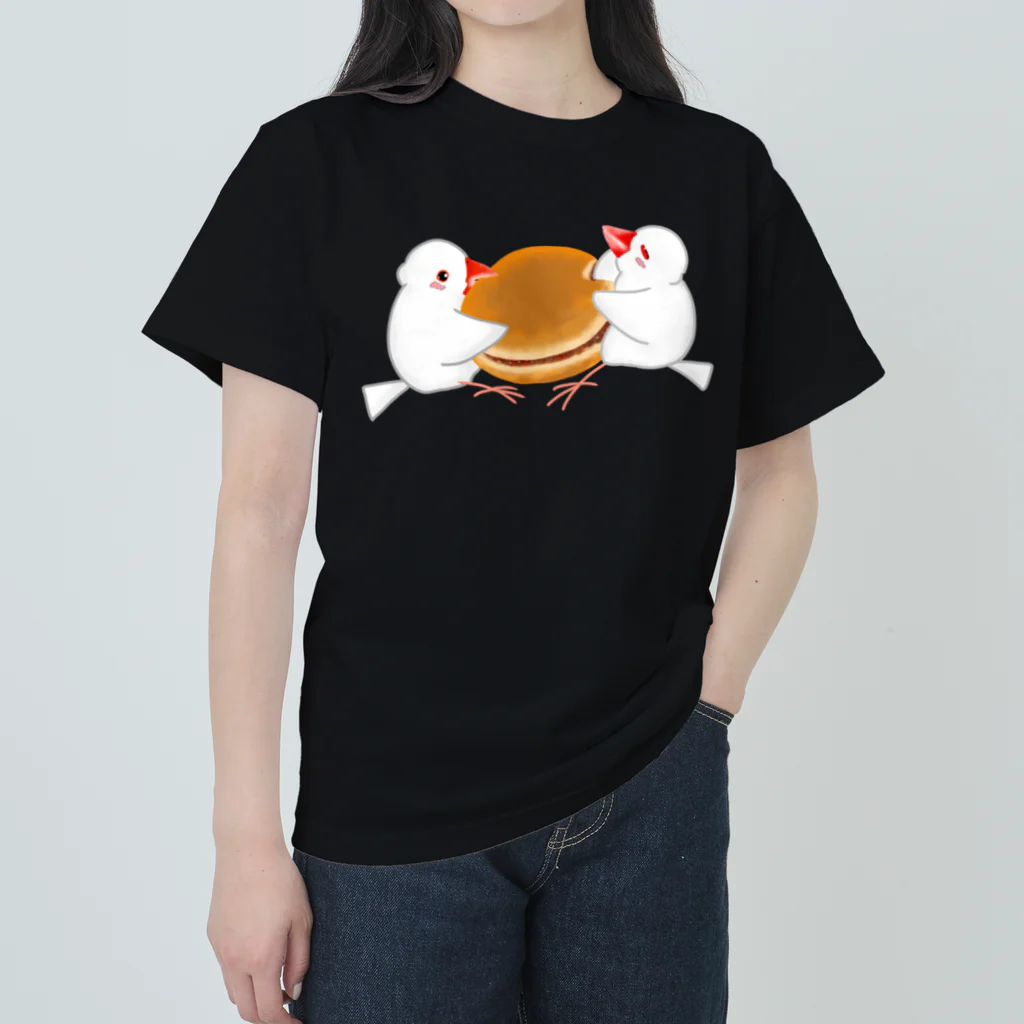 Lily bird（リリーバード）のどら焼きと文鳥ず ヘビーウェイトTシャツ