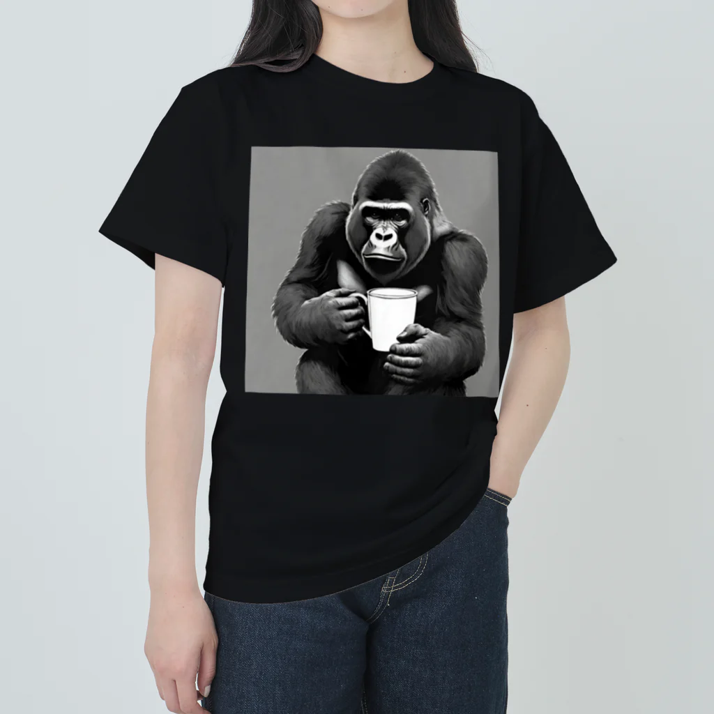 tizujonoboukenの喫茶を楽しむゴリラさん Heavyweight T-Shirt