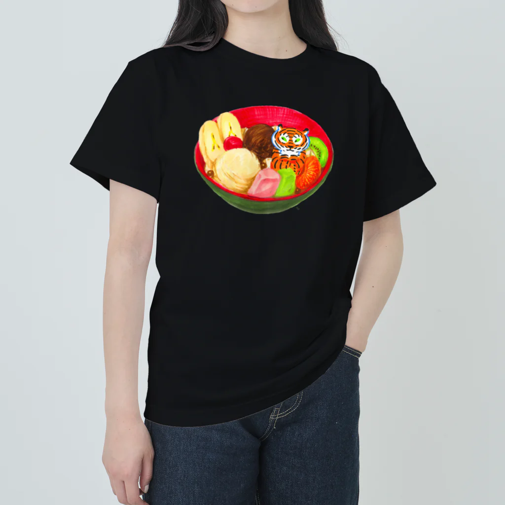 segasworksのクリームあんみつとトラちゃん Heavyweight T-Shirt