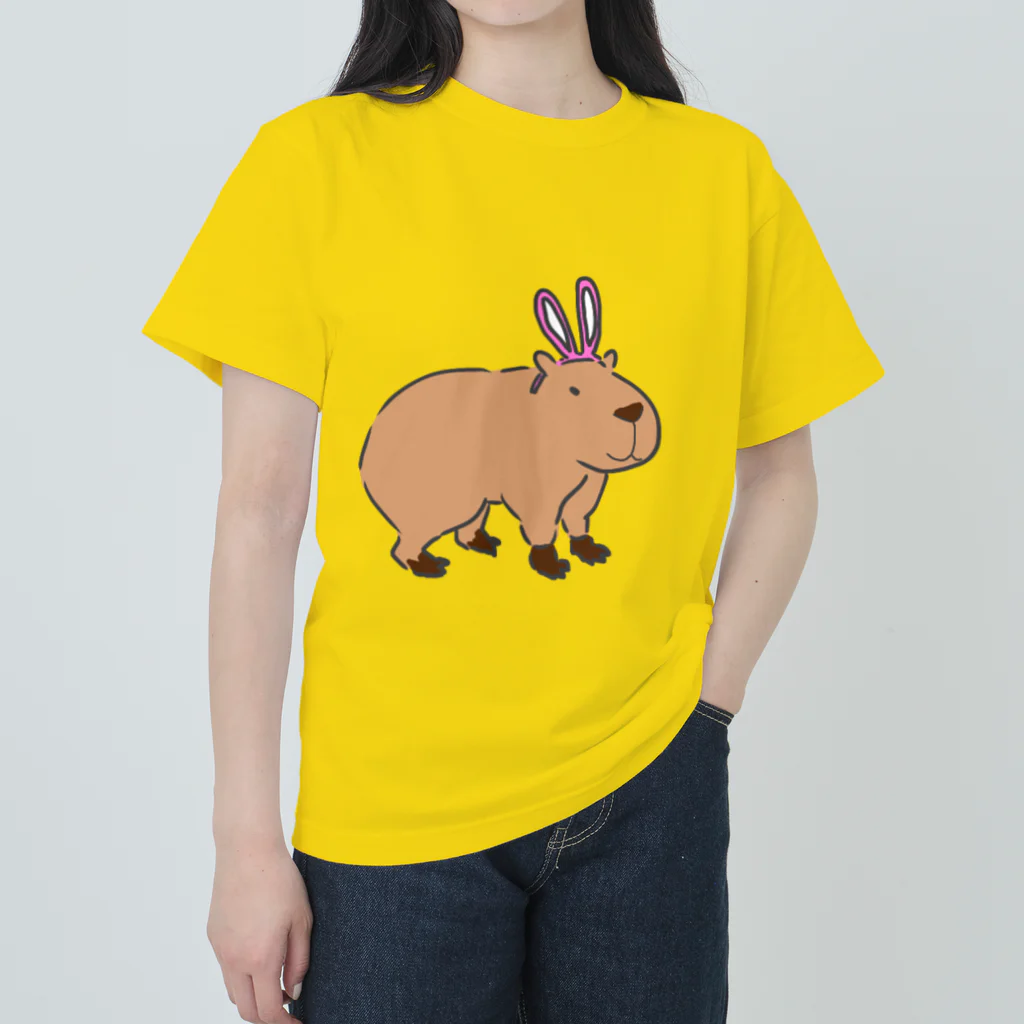 ふがし@カピバラグッツ販売中！のカピバラ、うさぎになる。 Heavyweight T-Shirt