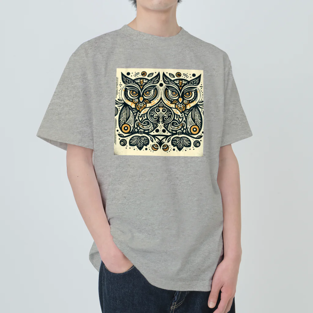 kotpopのSymmetrical Owls Heavyweight T-Shirt