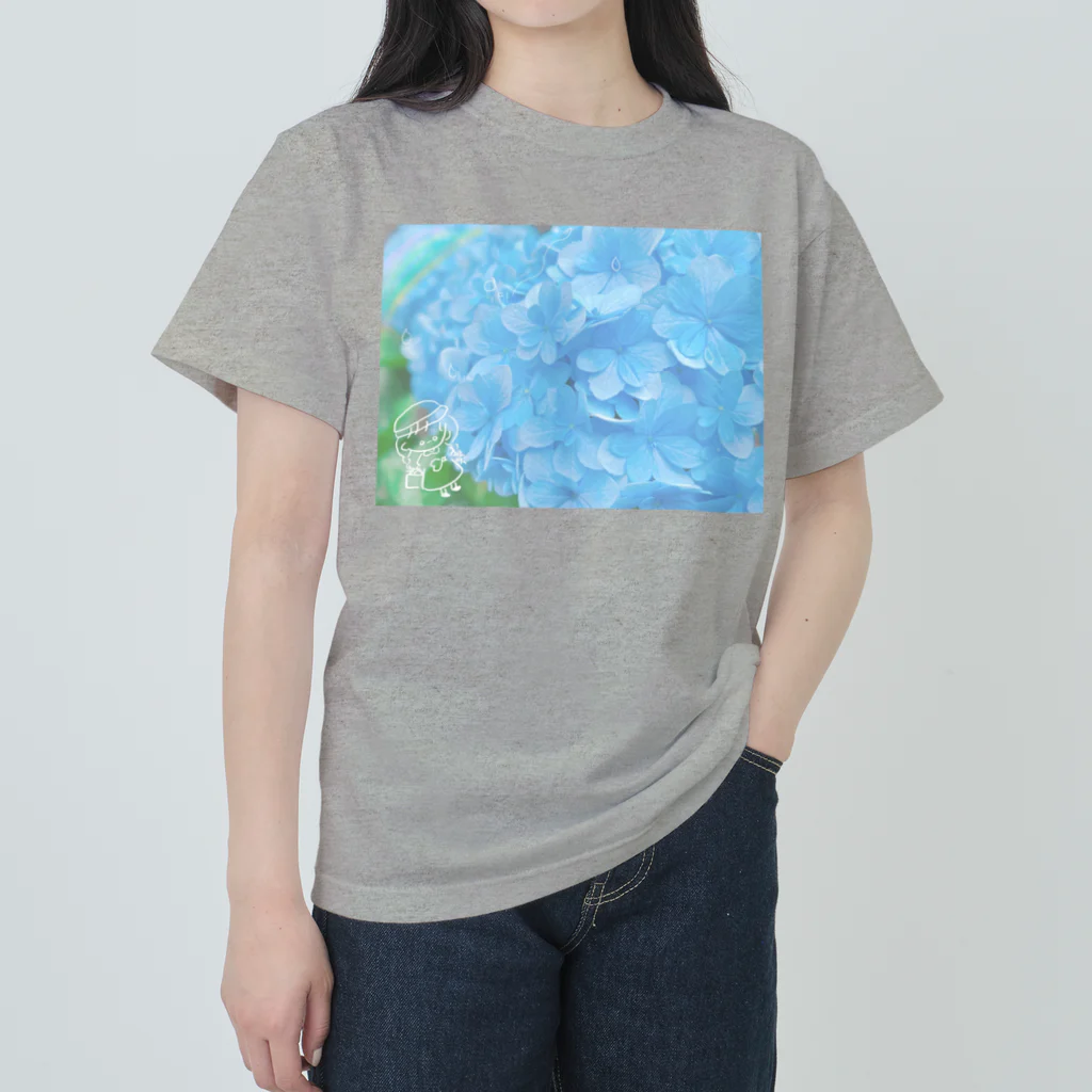 ののちゃショップ️🫧🐻‍❄️のののちゃん家の紫陽花❁¨̮🐻‍❄️☘️ Heavyweight T-Shirt