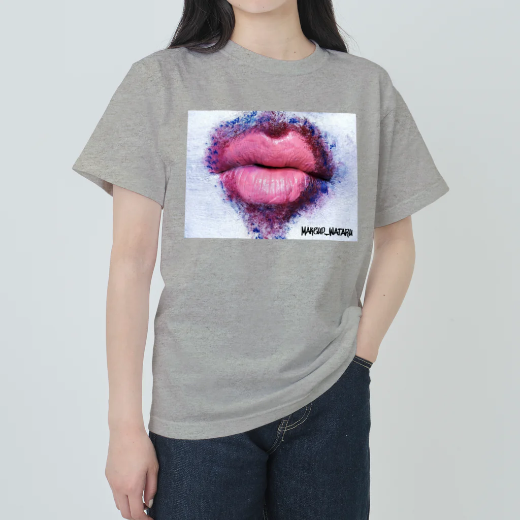 Makeup WataruのHeart Heavyweight T-Shirt