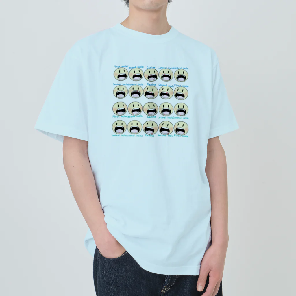 Osoro DesignのCherish family memories（Baby teeth） ヘビーウェイトTシャツ