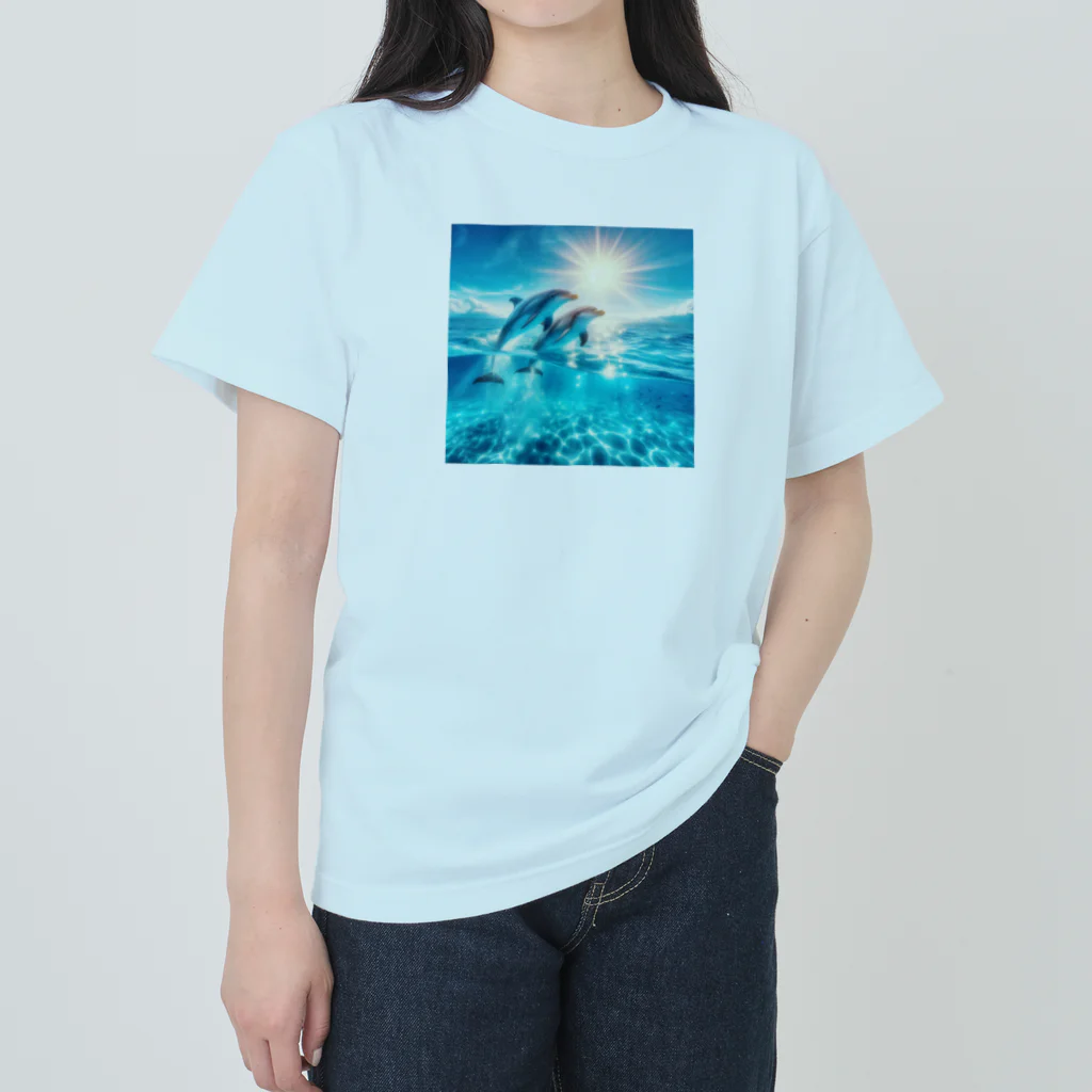 終わらない夢🌈の美しい海とイルカ🐬✨ Heavyweight T-Shirt