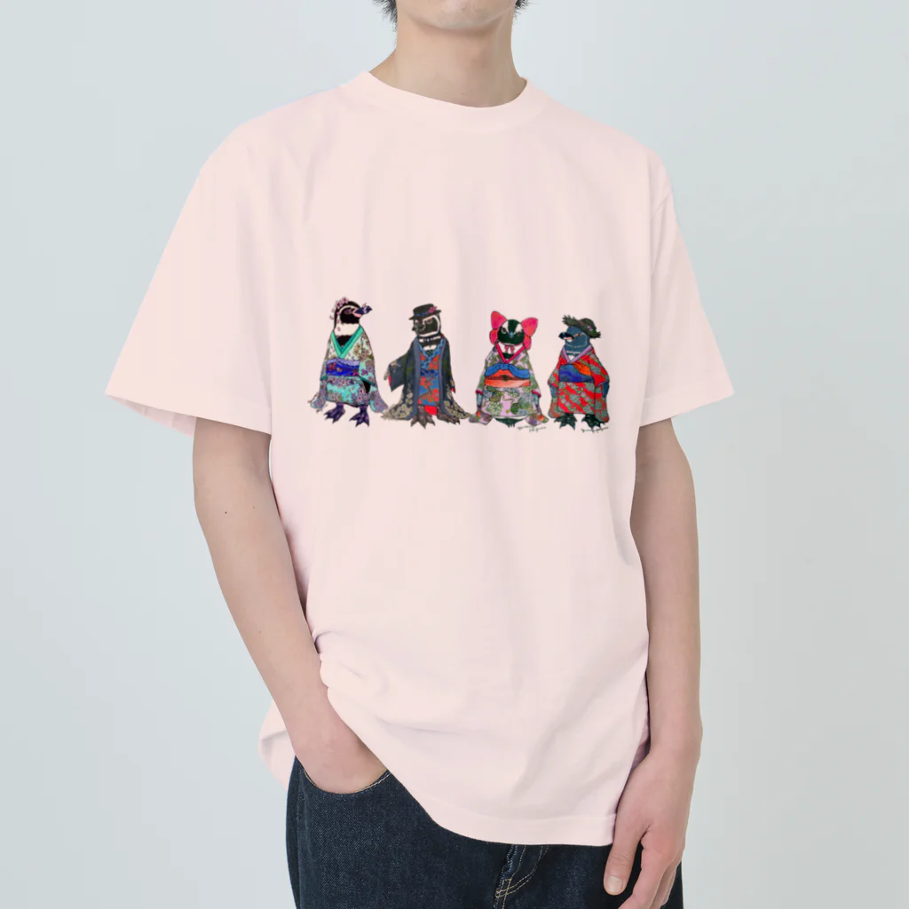 ヤママユ(ヤママユ・ペンギイナ)の桜梅桃李-Spheniscus Kimono Penguins- Heavyweight T-Shirt