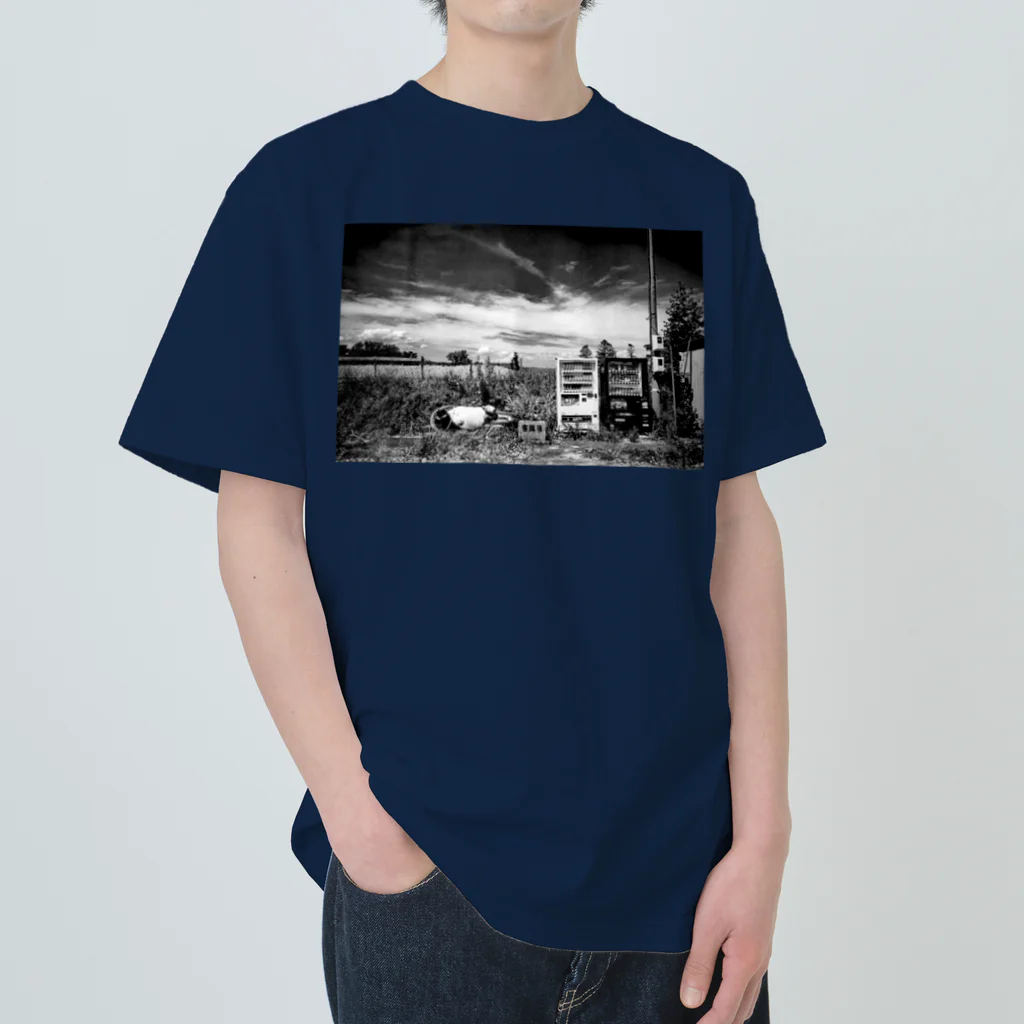 oe_photostudioの酔いつぶれたタヌキ Heavyweight T-Shirt