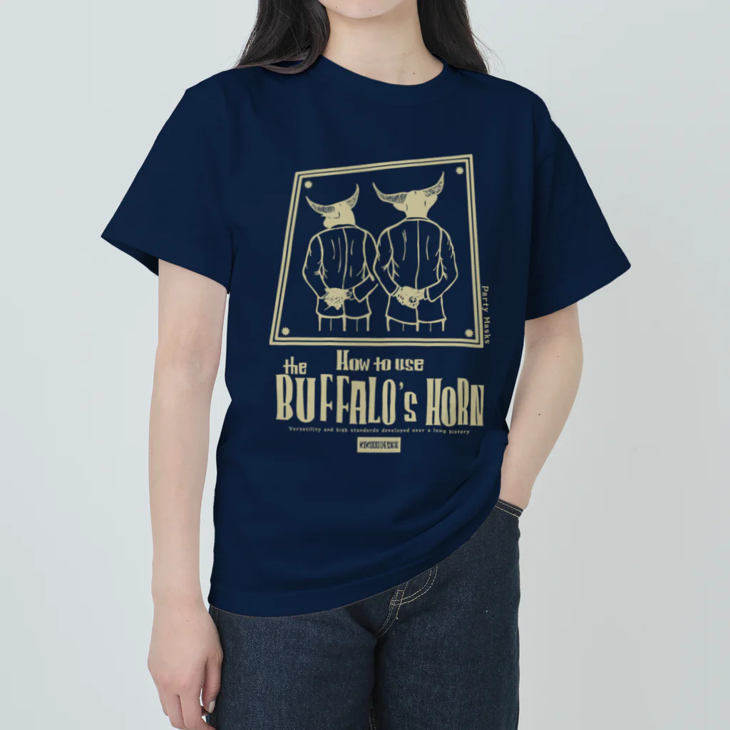 KIKUUUDESIGNのbuffalo's horn Heavyweight T-Shirt